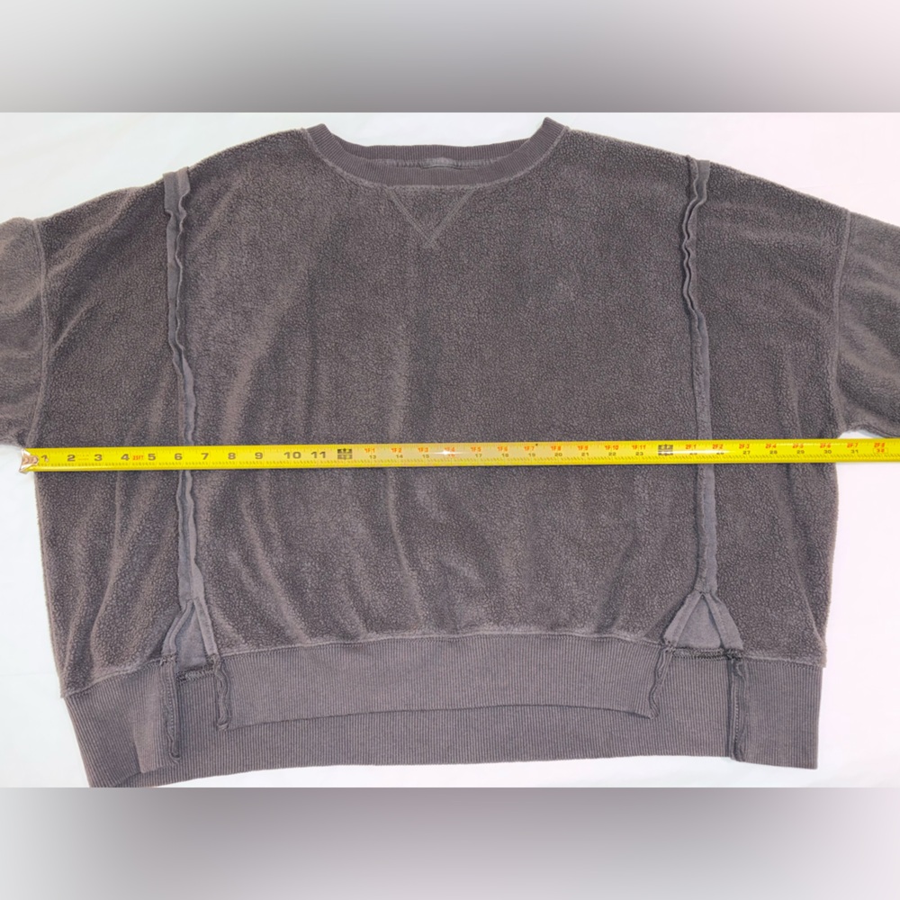 American Eagle This Feels Seriously Huggable Sweatshirt Dark Charcoal – Small - Picture 7 of 12